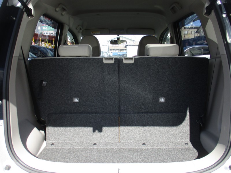 三菱 eKワゴン7枚目