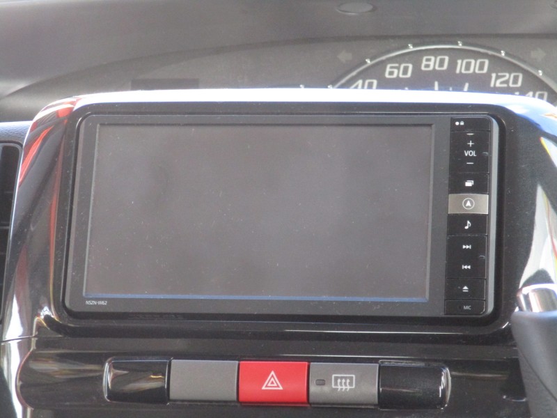 ダイハツ タント13枚目