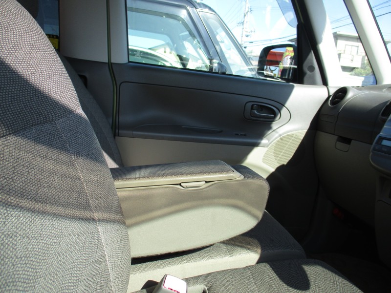 ダイハツ タント9枚目