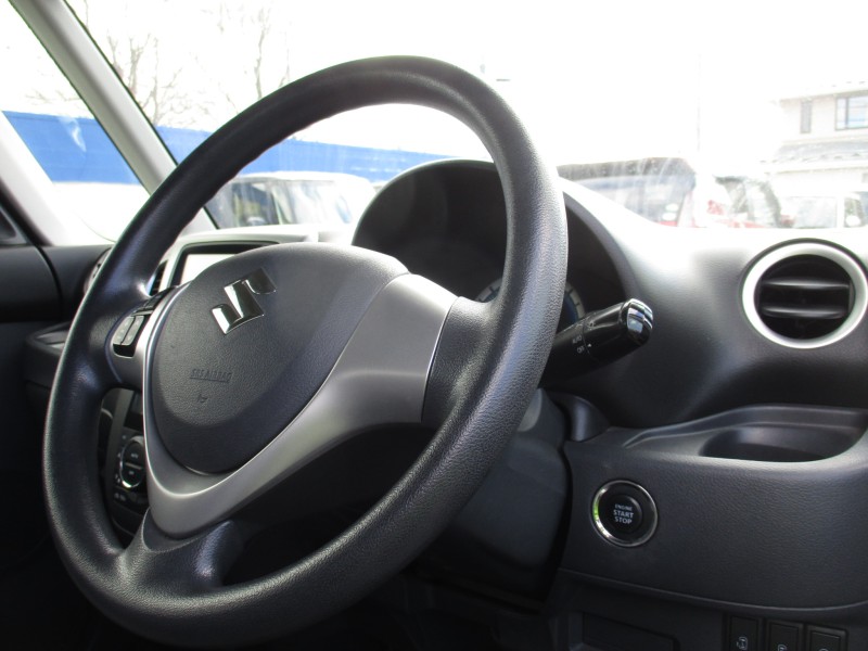 スズキ スペーシア8枚目