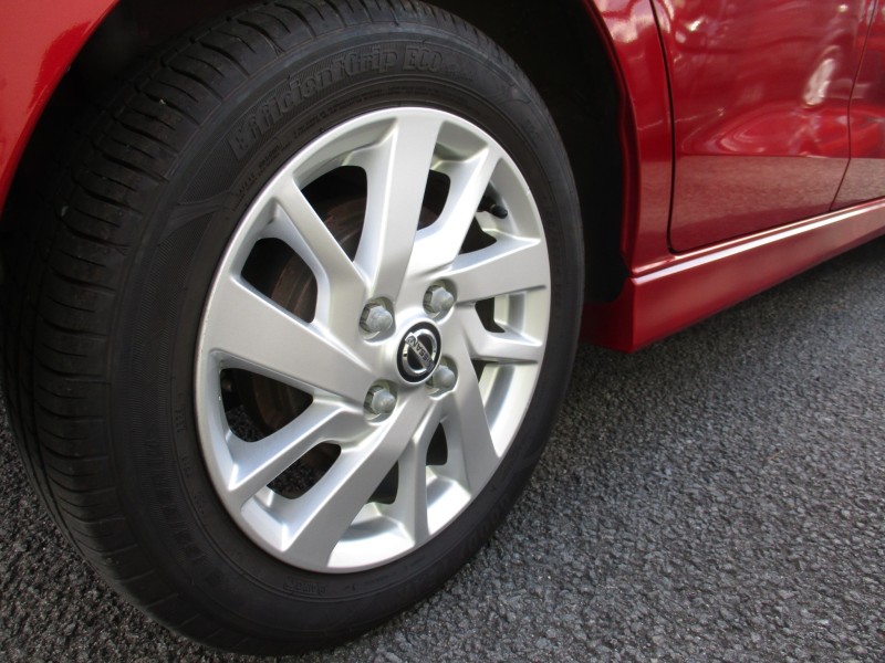 ニッサン デイズ27枚目