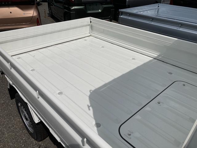 ダイハツ ハイゼット5枚目