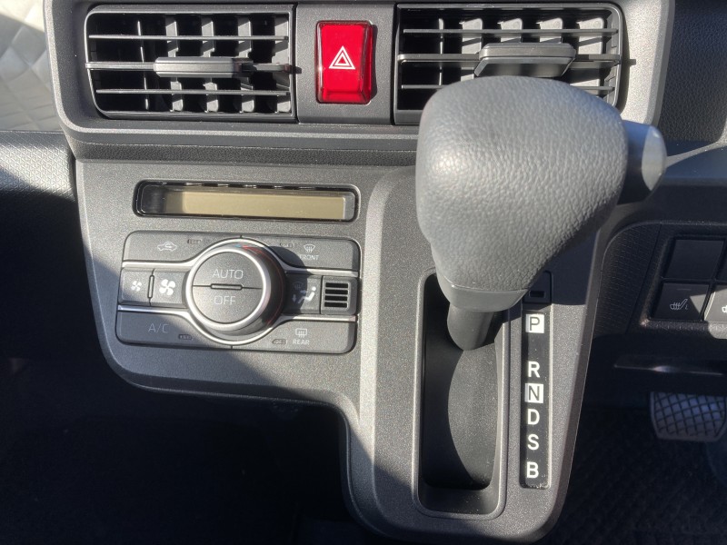 ダイハツ タント9枚目