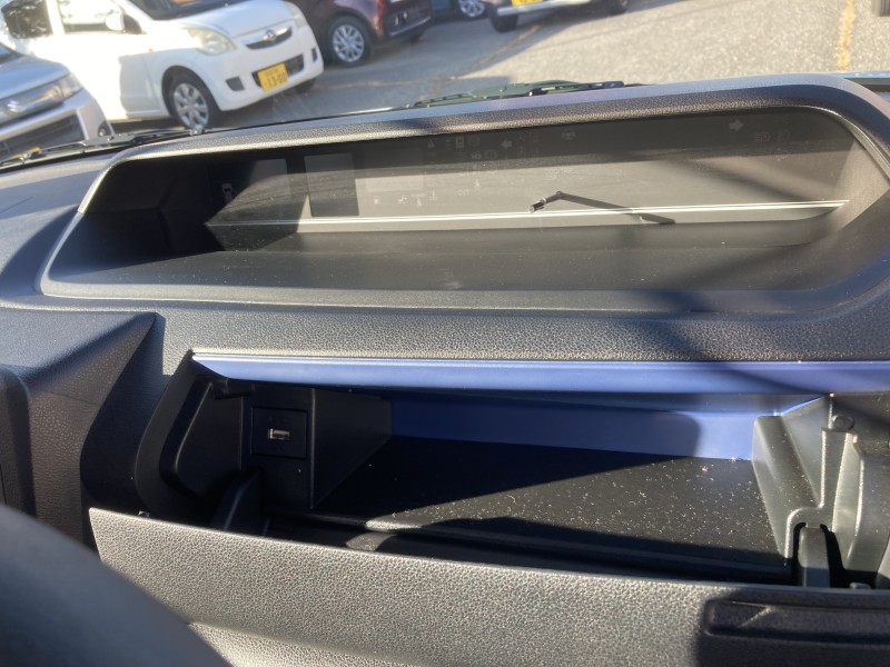 ダイハツ タント12枚目