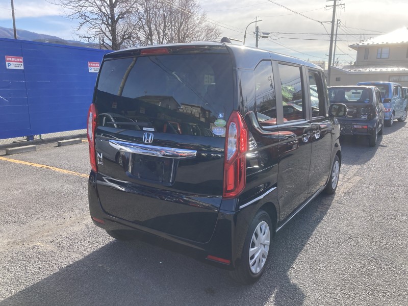 ホンダ N BOX3枚目