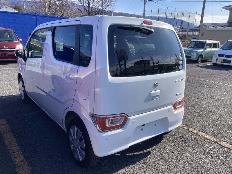 スズキ ワゴンR4枚目