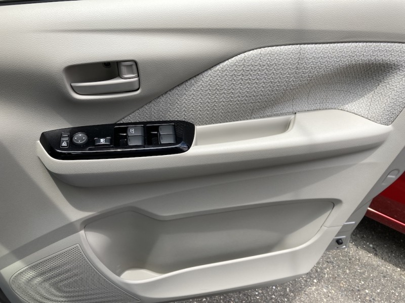 三菱 eKワゴン23枚目