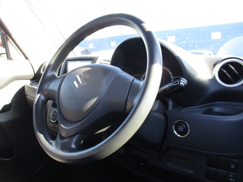 スズキ スペーシア8枚目