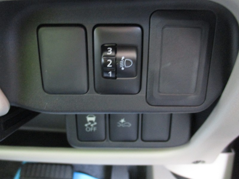 ニッサン デイズ19枚目