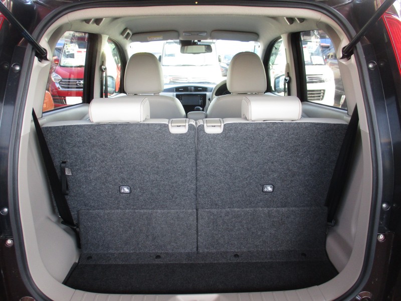 ニッサン デイズ6枚目