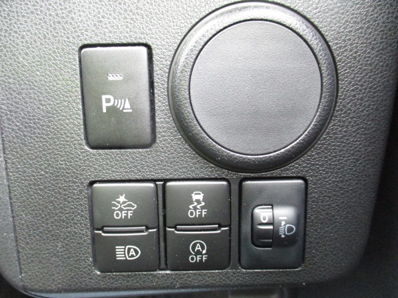 ダイハツ ミライース16枚目