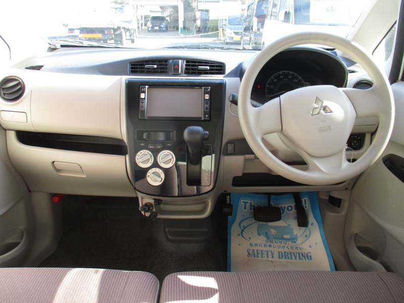 三菱 eKワゴン10枚目