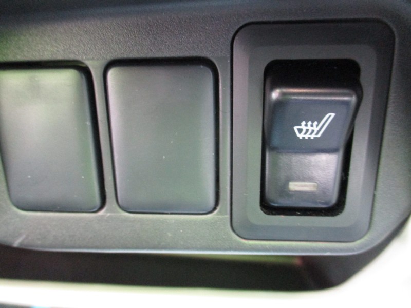 三菱 eKワゴン17枚目