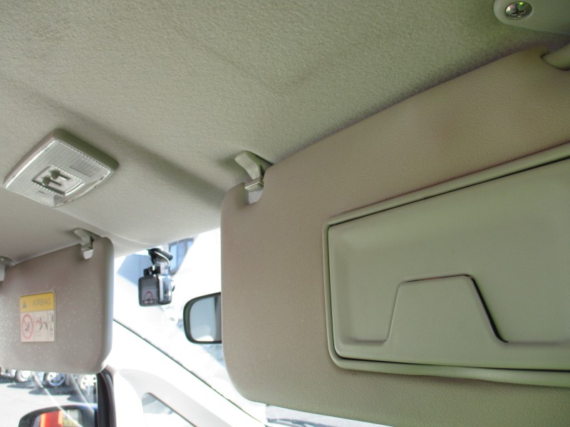 三菱 eKワゴン20枚目