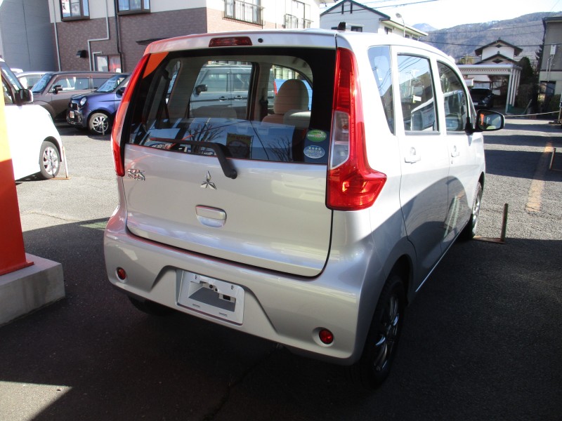 三菱 eKワゴン3枚目