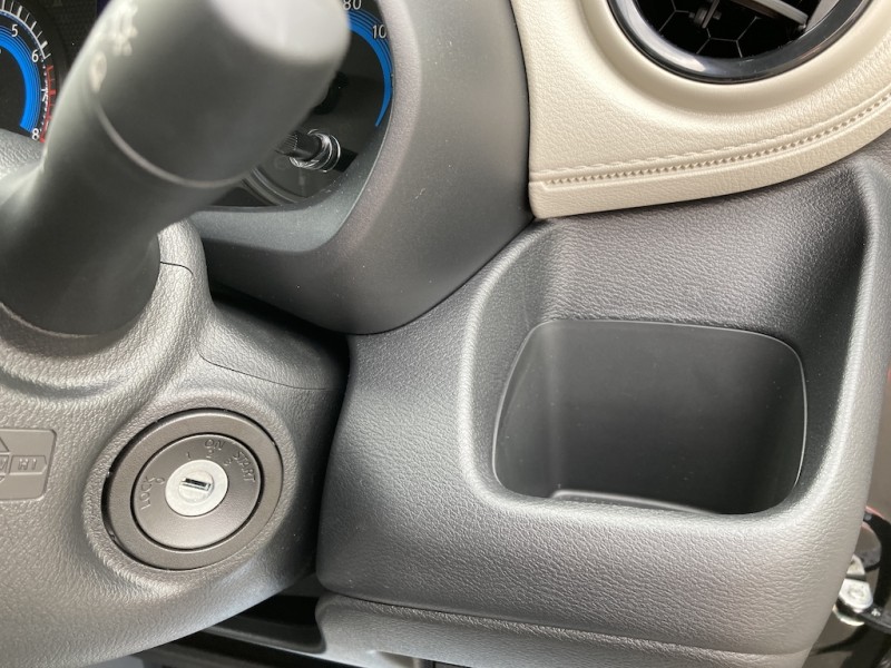 三菱 eKワゴン18枚目