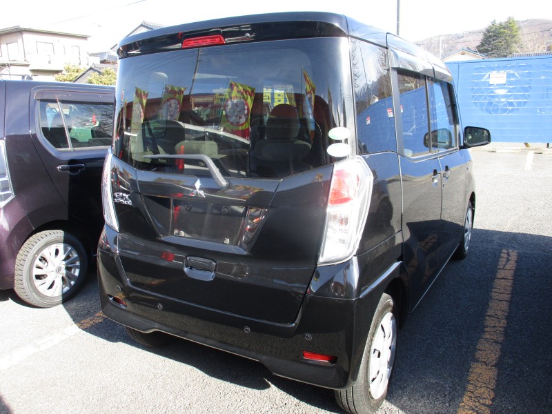 三菱 eKスペース3枚目