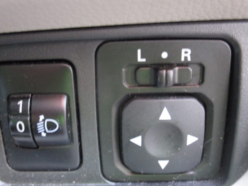 三菱 eKワゴン16枚目