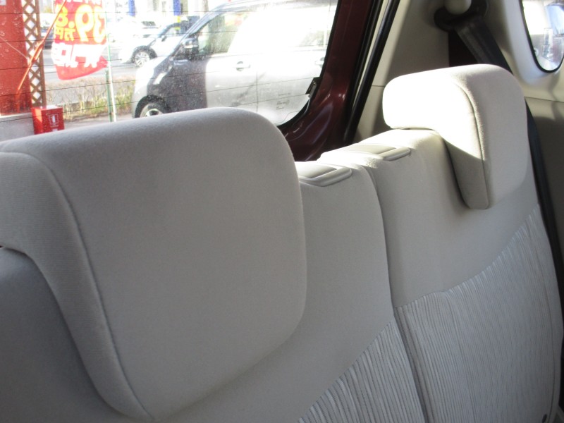 三菱 eKワゴン23枚目