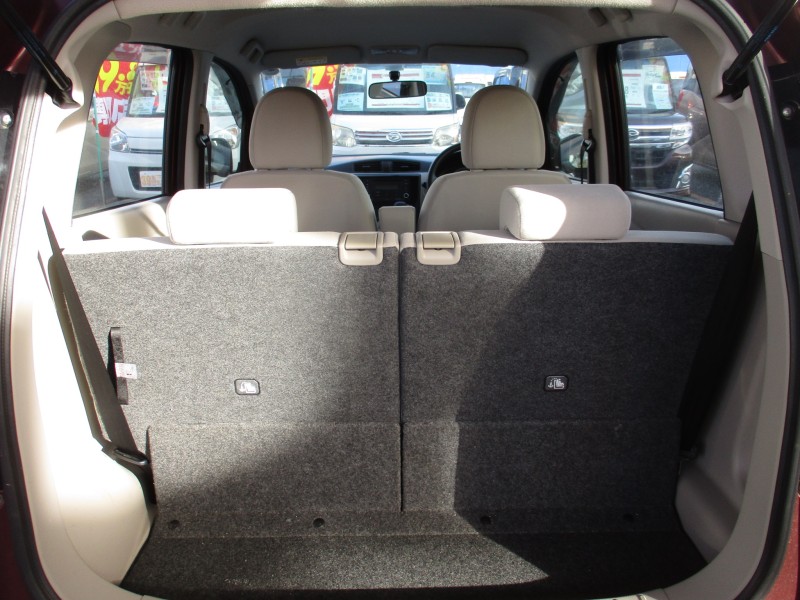 三菱 eKワゴン6枚目