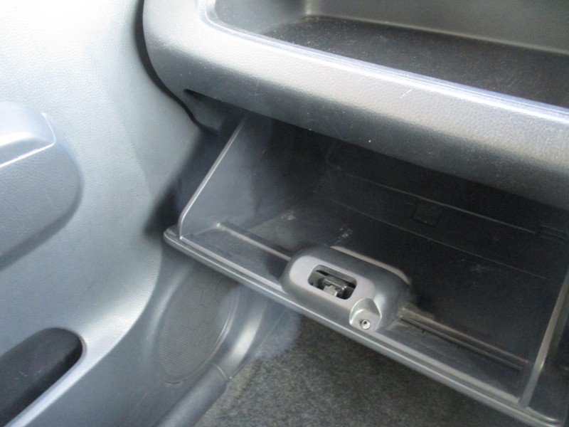 スズキ MRワゴン15枚目