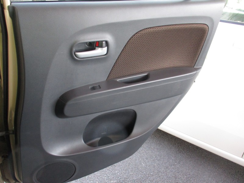 スズキ MRワゴン28枚目