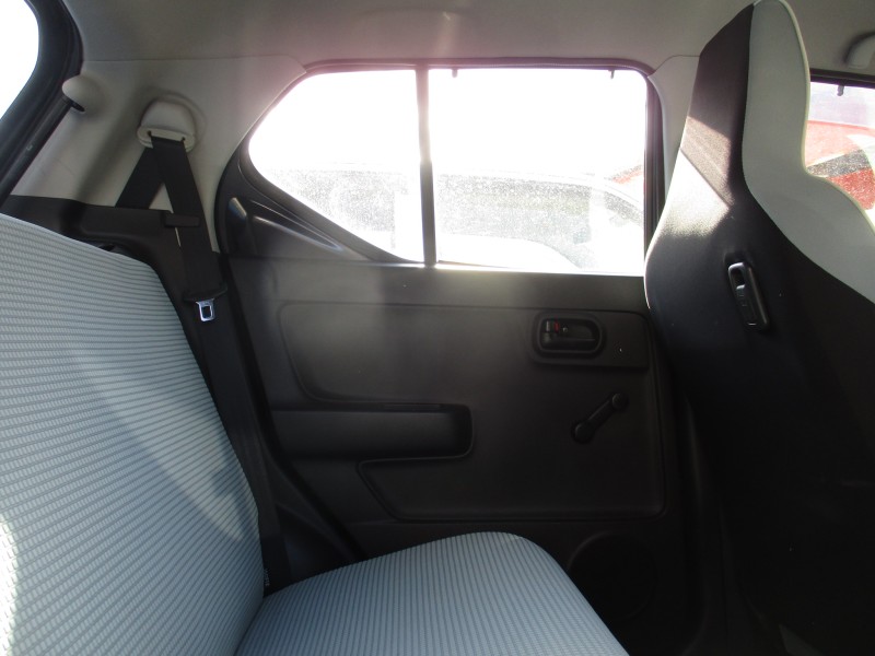 スズキ アルト23枚目