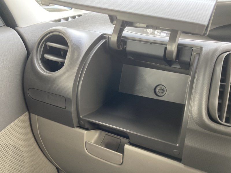 ダイハツ タント12枚目