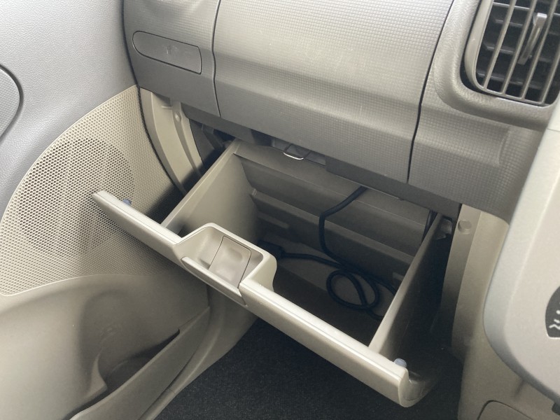 ダイハツ タント13枚目