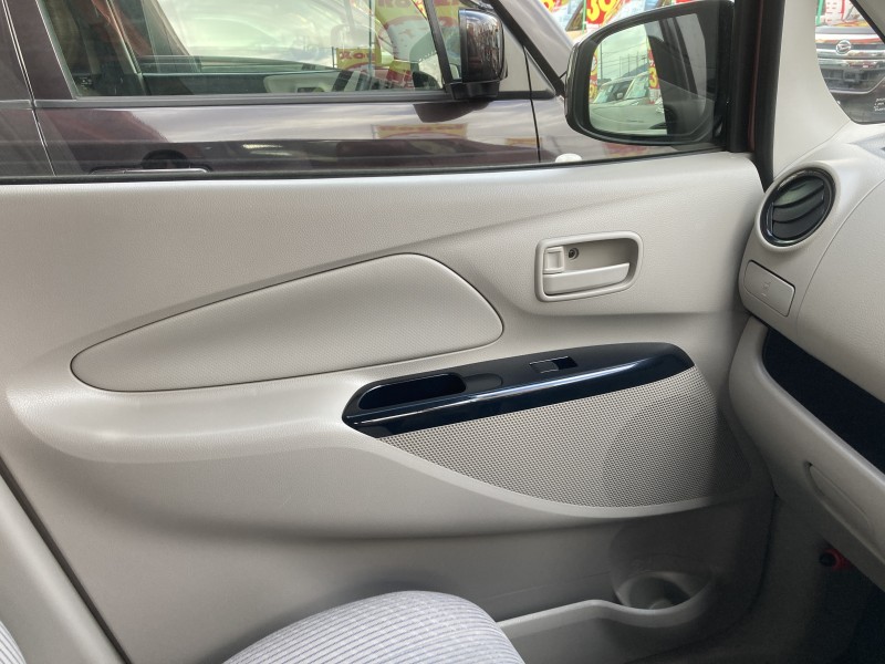 ニッサン デイズ15枚目