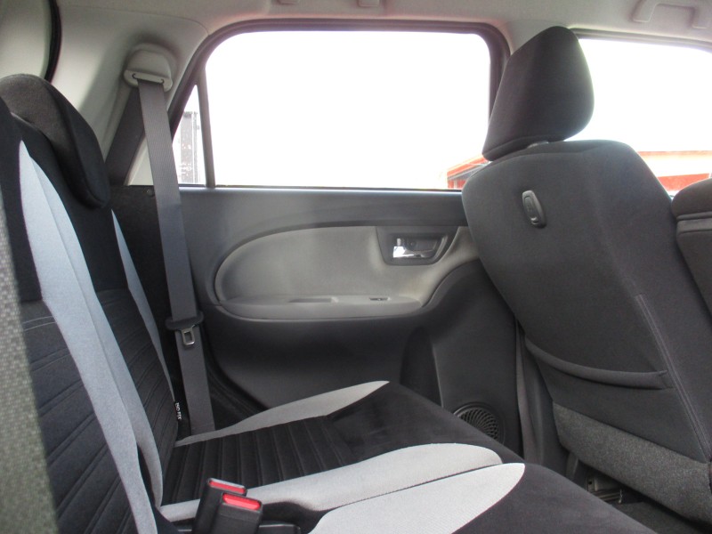 トヨタ ピクシスジョイ25枚目