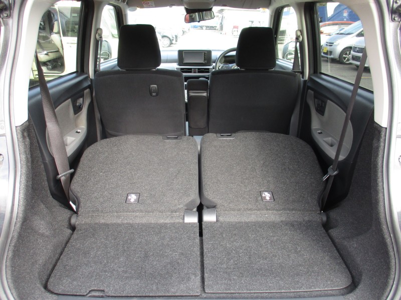 トヨタ ピクシスジョイ7枚目