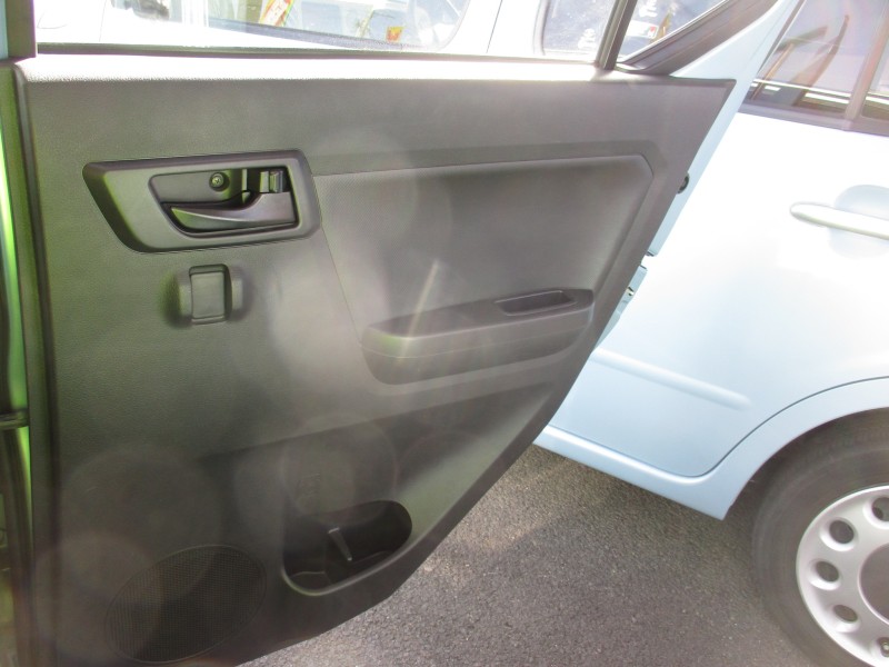 ダイハツ ミライース25枚目