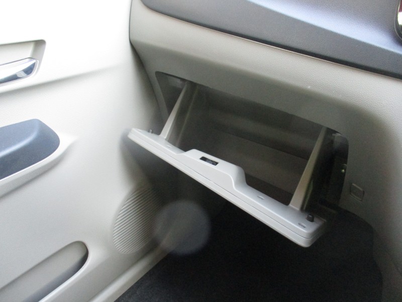 ダイハツ ミライース14枚目