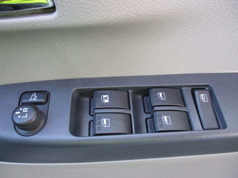 ダイハツ ミライース23枚目