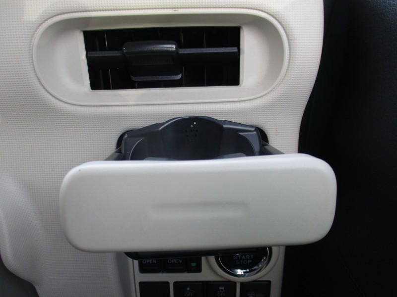 ダイハツ ムーヴキャンバス18枚目