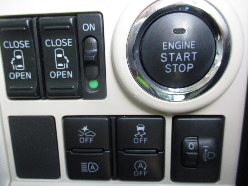 ダイハツ ムーヴキャンバス19枚目