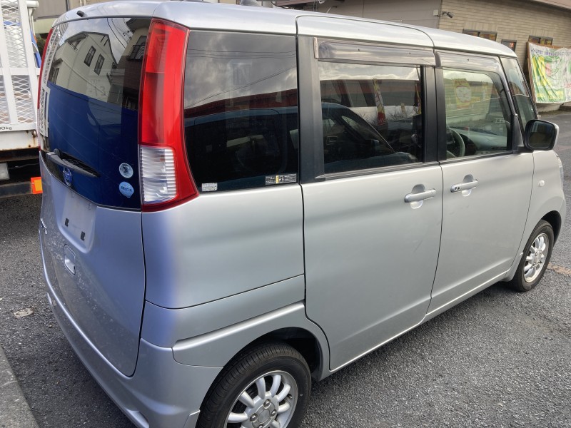 ニッサン ルークス3枚目