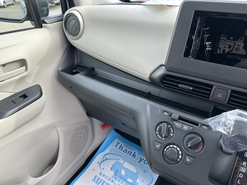 三菱 eKワゴン14枚目