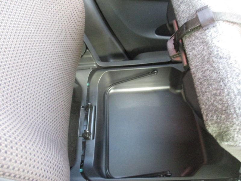 スズキ MRワゴン10枚目