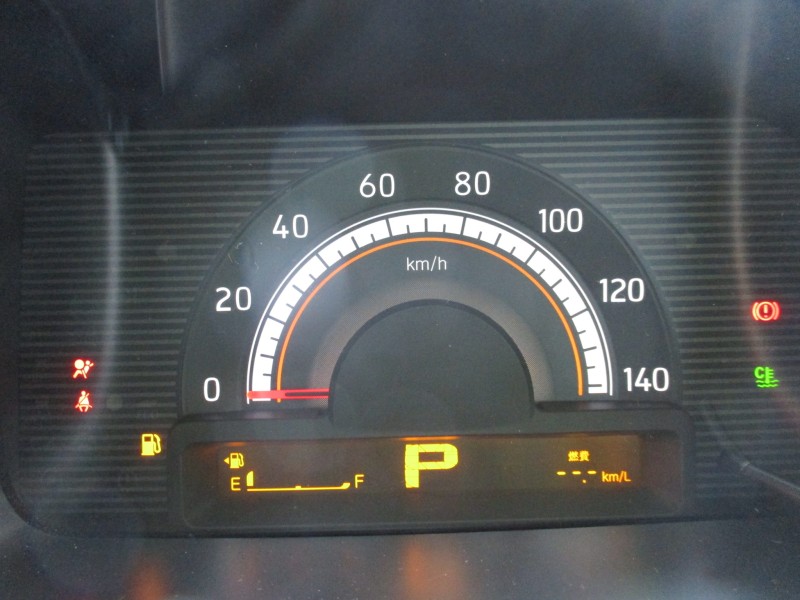 スズキ MRワゴン21枚目