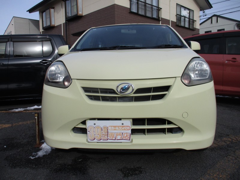 ダイハツ ミライース1枚目