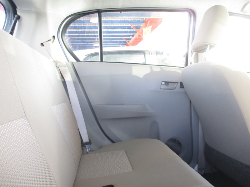 ダイハツ ミライース22枚目