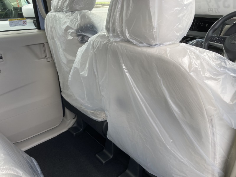 三菱 eKスペース18枚目