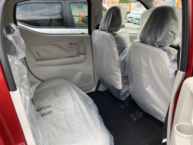 三菱 eKワゴン25枚目