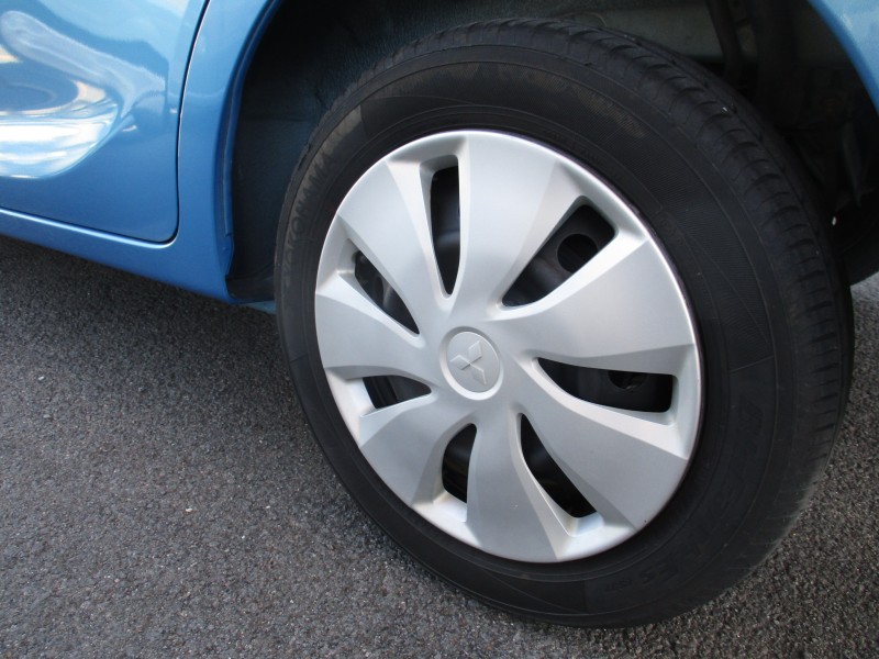 三菱 eKワゴン26枚目