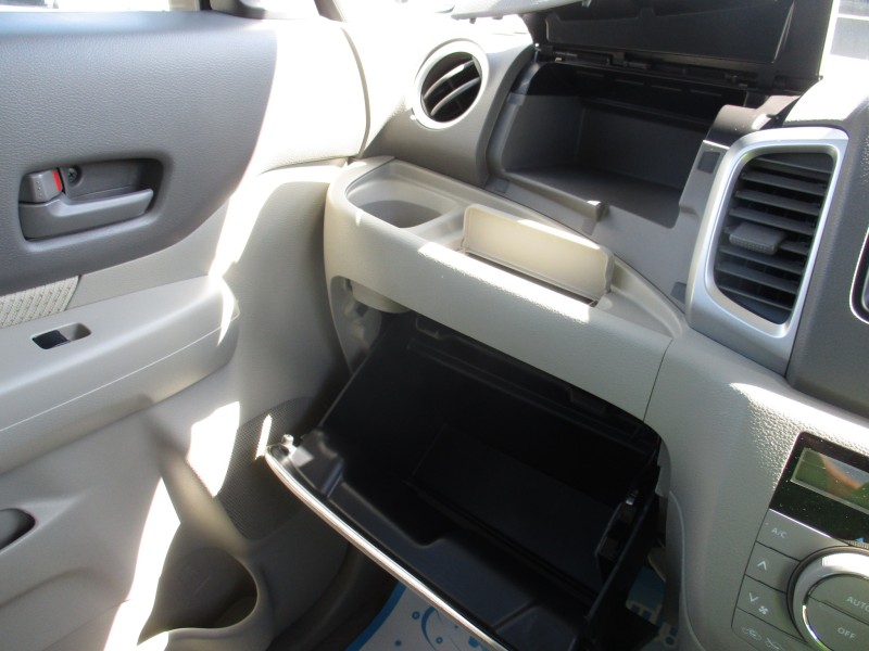 スズキ スペーシア15枚目