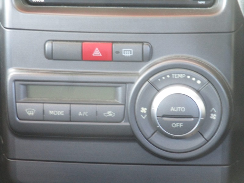 トヨタ ピクシススペース12枚目