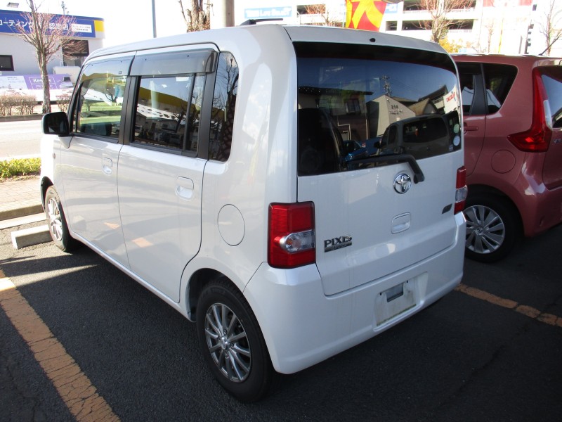 トヨタ ピクシススペース5枚目