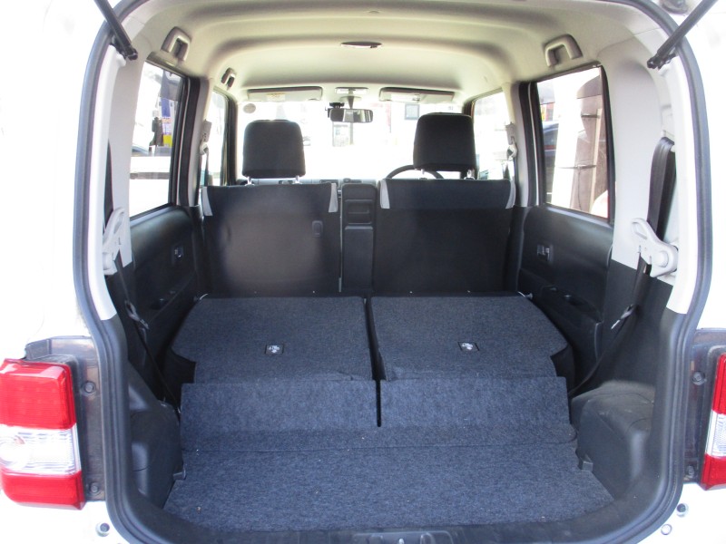 トヨタ ピクシススペース6枚目